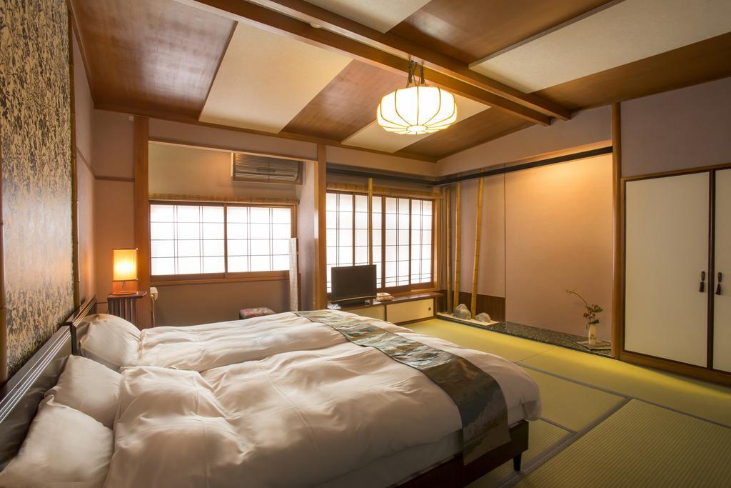 Kinosaki Onsen Hanakouji Saigetsu Hotell Toyooka  Exteriör bild